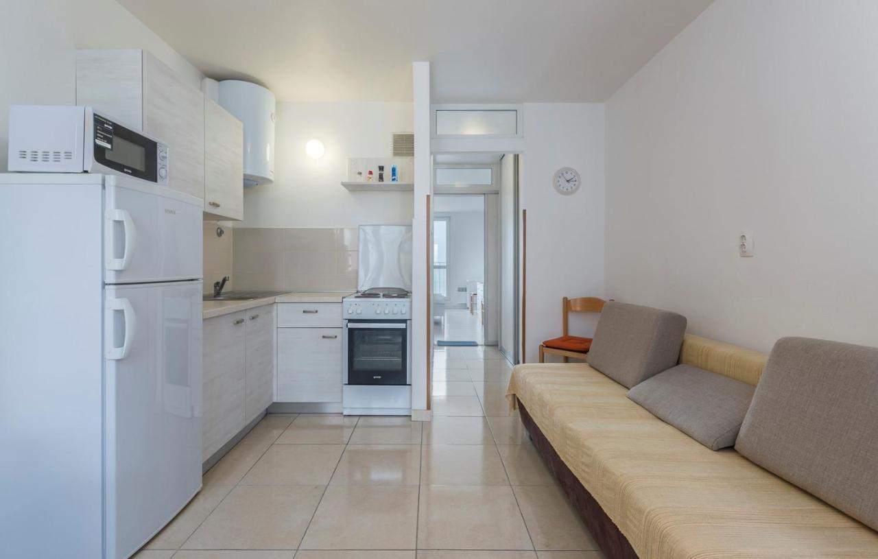 بوريتش Peskera Apartments Tomicic الغرفة الصورة